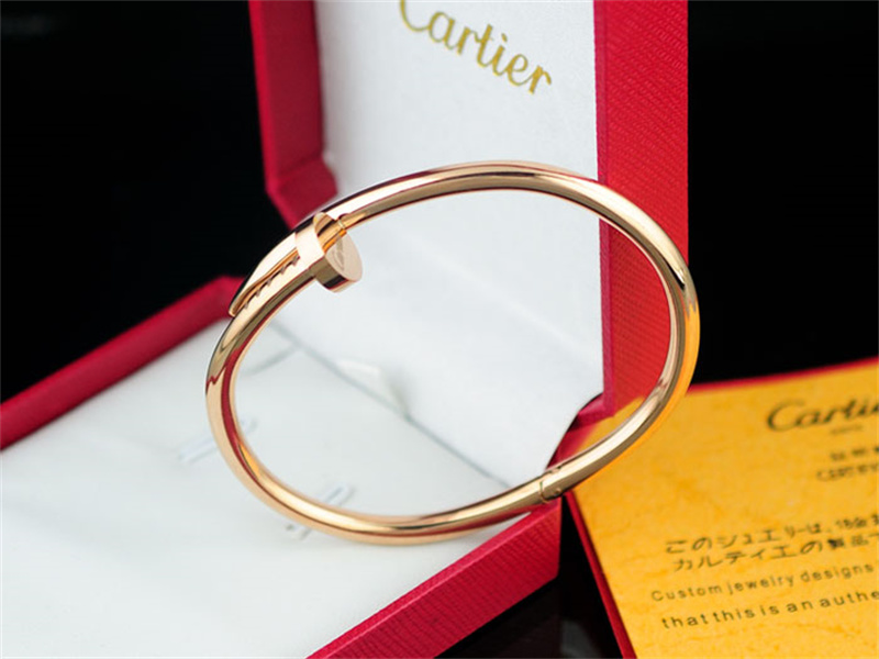 Cartier Bracelet 022